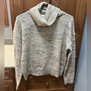 NWT Hem & Thread cowl turtleneck sweater